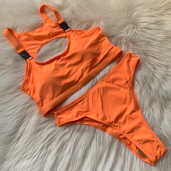 ✨HP✨ U-Neck Hollow Out Tankini - Picture 3 of 4